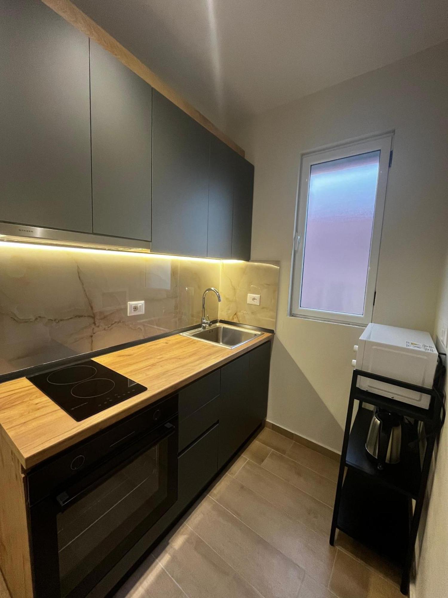 Charming Comfort Apartment Tiranë Ngoại thất bức ảnh