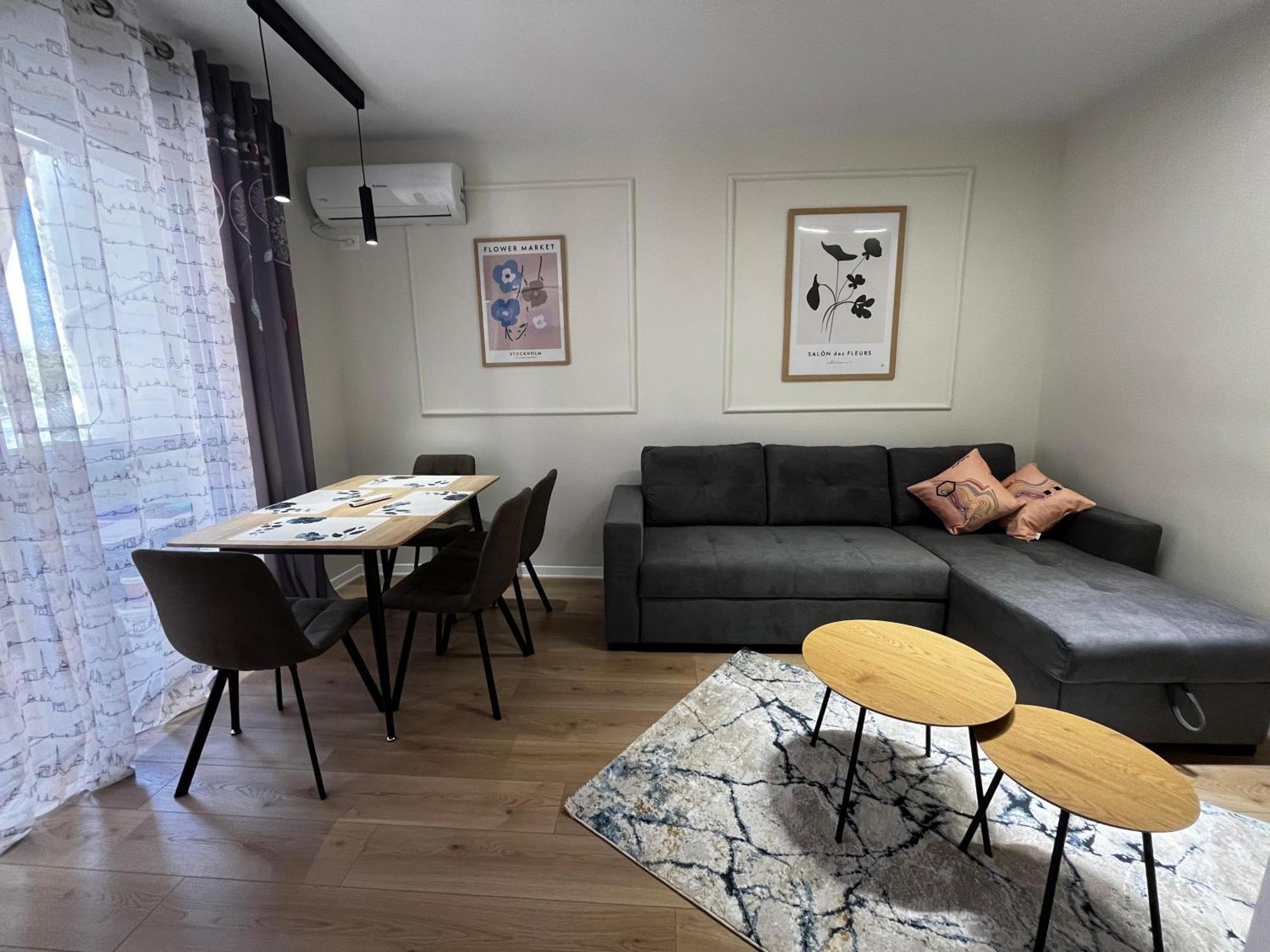 Charming Comfort Apartment Tiranë Ngoại thất bức ảnh