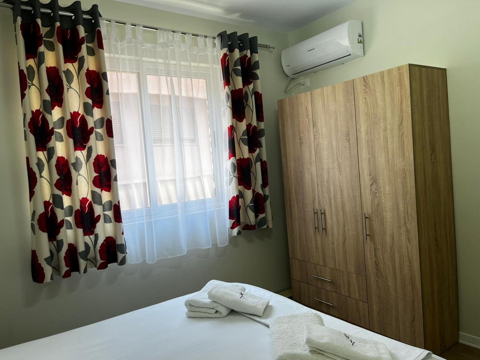 Charming Comfort Apartment Tiranë Ngoại thất bức ảnh